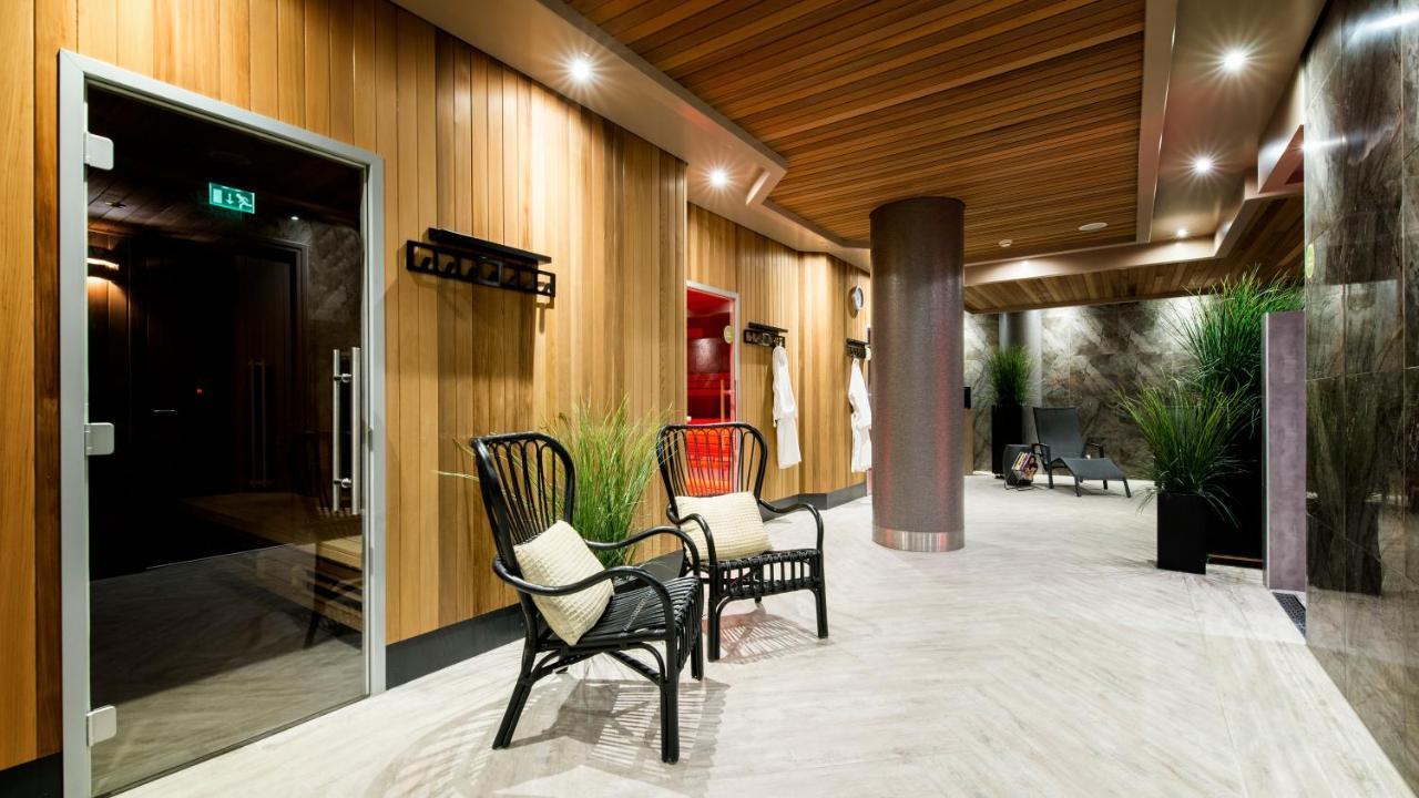 אגמונד אן זי Strandhotel Golfzang מראה חיצוני תמונה